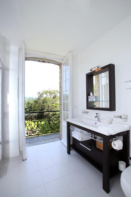 Manoir Le Mesnil Bed & Breakfast Saint-Martin-aux-Chartrains Exterior photo